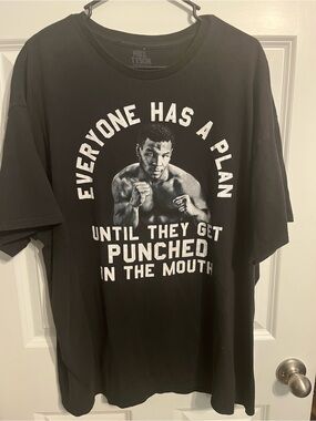 Mike Tyson Black Graphic Crewneck Tee size 2x
